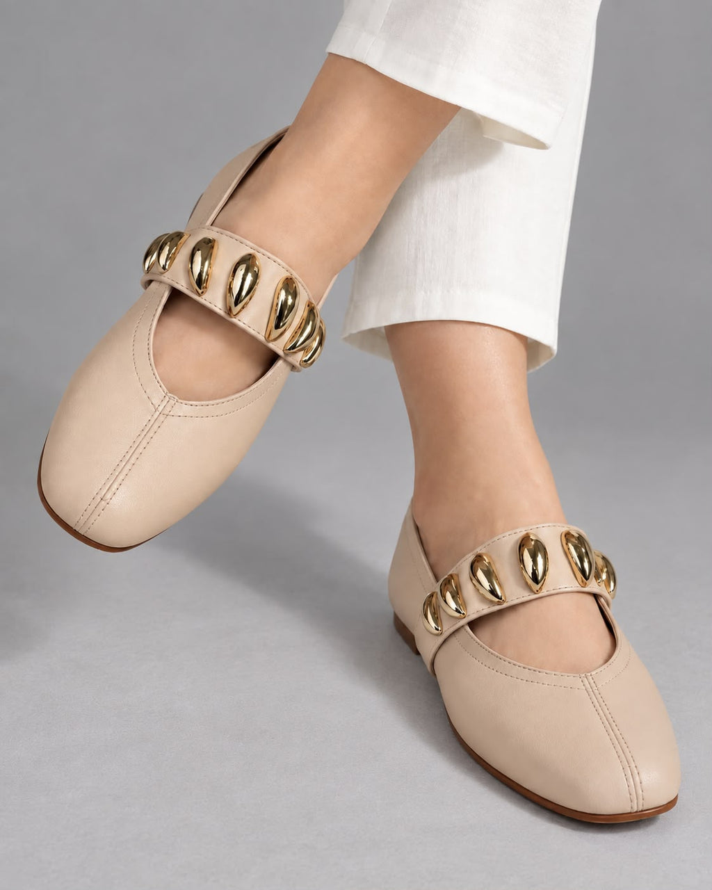 Elise en beige